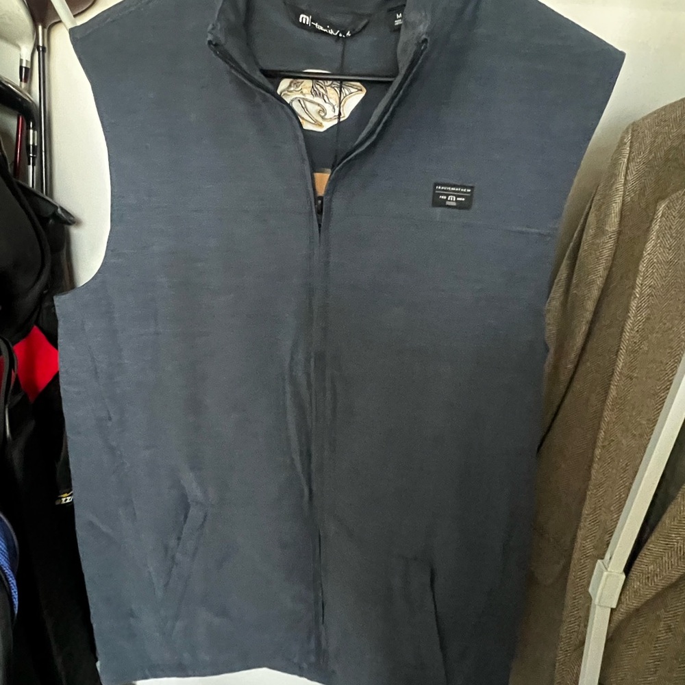 Men’s Travis Mathew Tijuana Nashville Predators Navy Blue Vest Size Medium